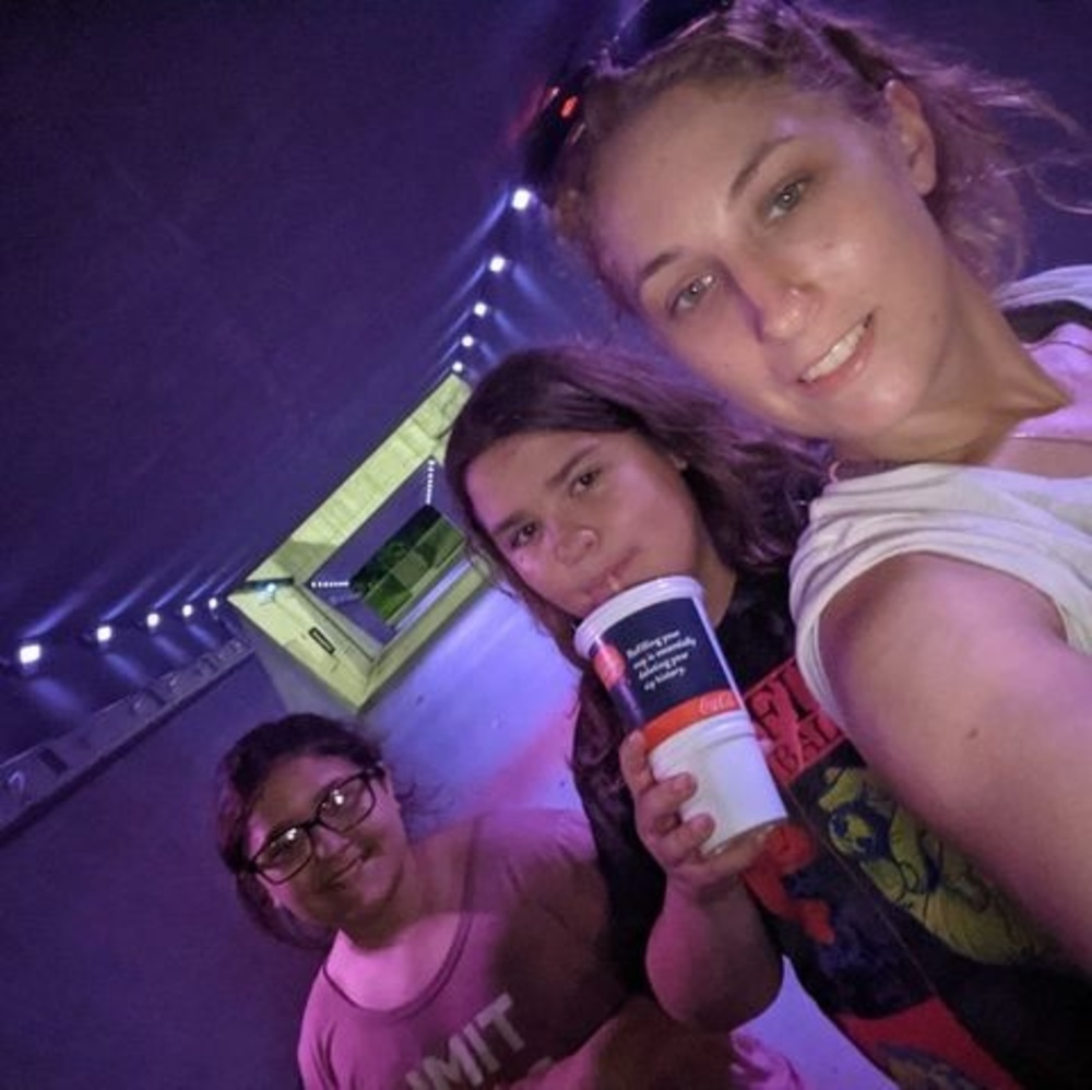 Meet your Posher, Reva